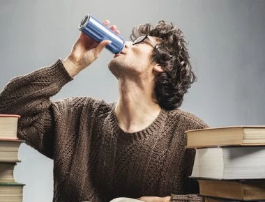 Τί μπορεί να προκαλέσει στο σώμα η κατανάλωση ενός ενεργειακού ποτού;